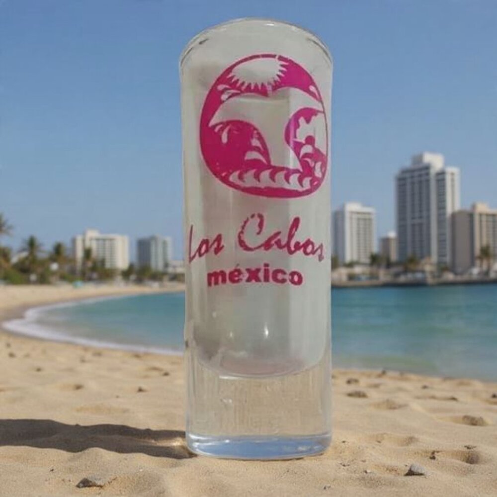 Los Cabos Delight: Collectible Souvenir Shot Glass from Mexico
